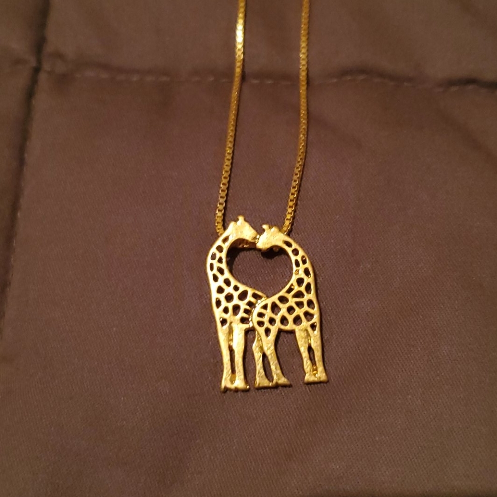 Giraffe necklace